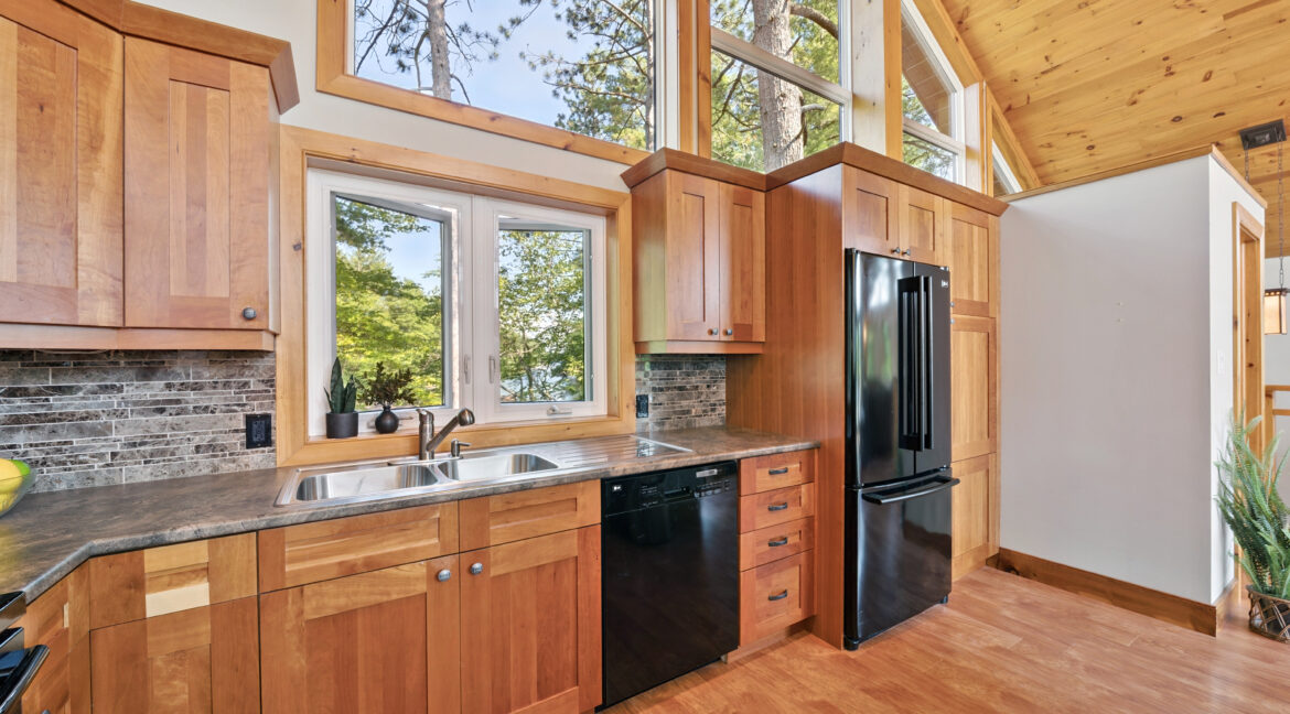 20-Diamond Island- Lake Muskoka 020